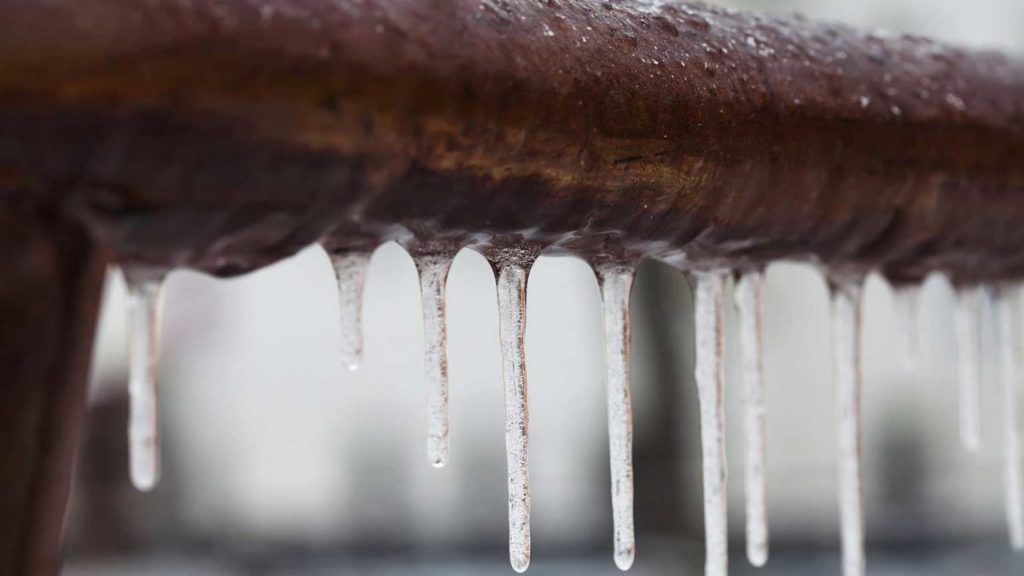 How_to_Avoid_Frozen_Pipes_This-Winter-1200x675